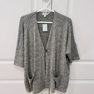 J.Jill NWT women’s large marled gray short sleeve single button closure cardigan